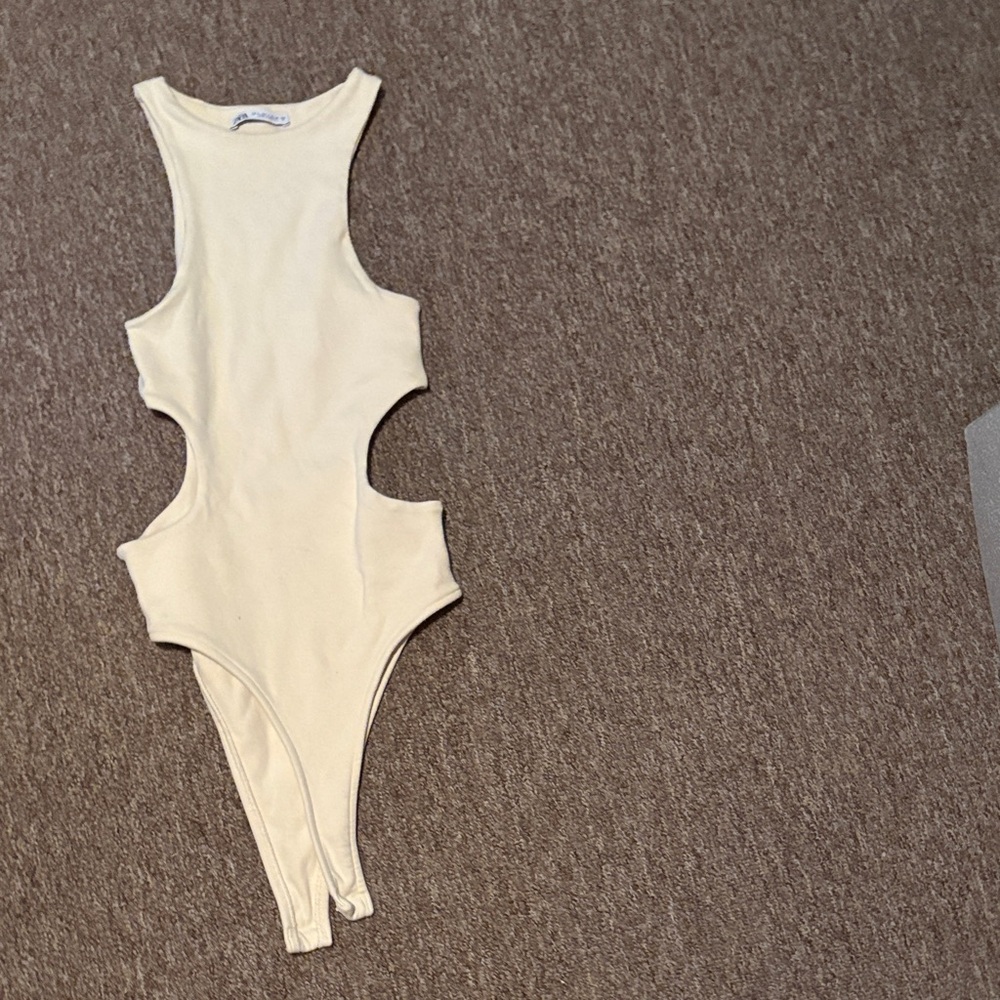 Zara Cream cut out Bodysuit